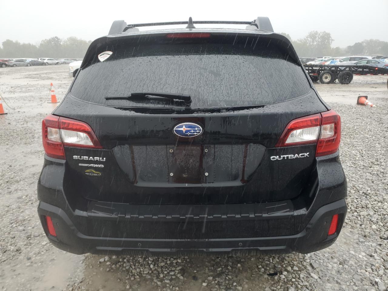 2018 Subaru Outback 2.5I Limited VIN: 4S4BSANC0J3321236 Lot: 82254435