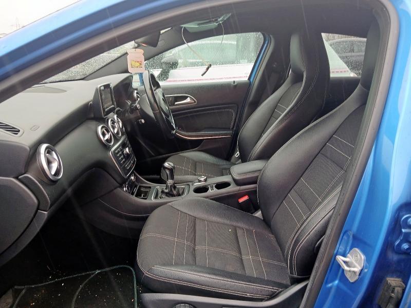 2014 MERCEDES-BENZ A200 SPORT CDI 