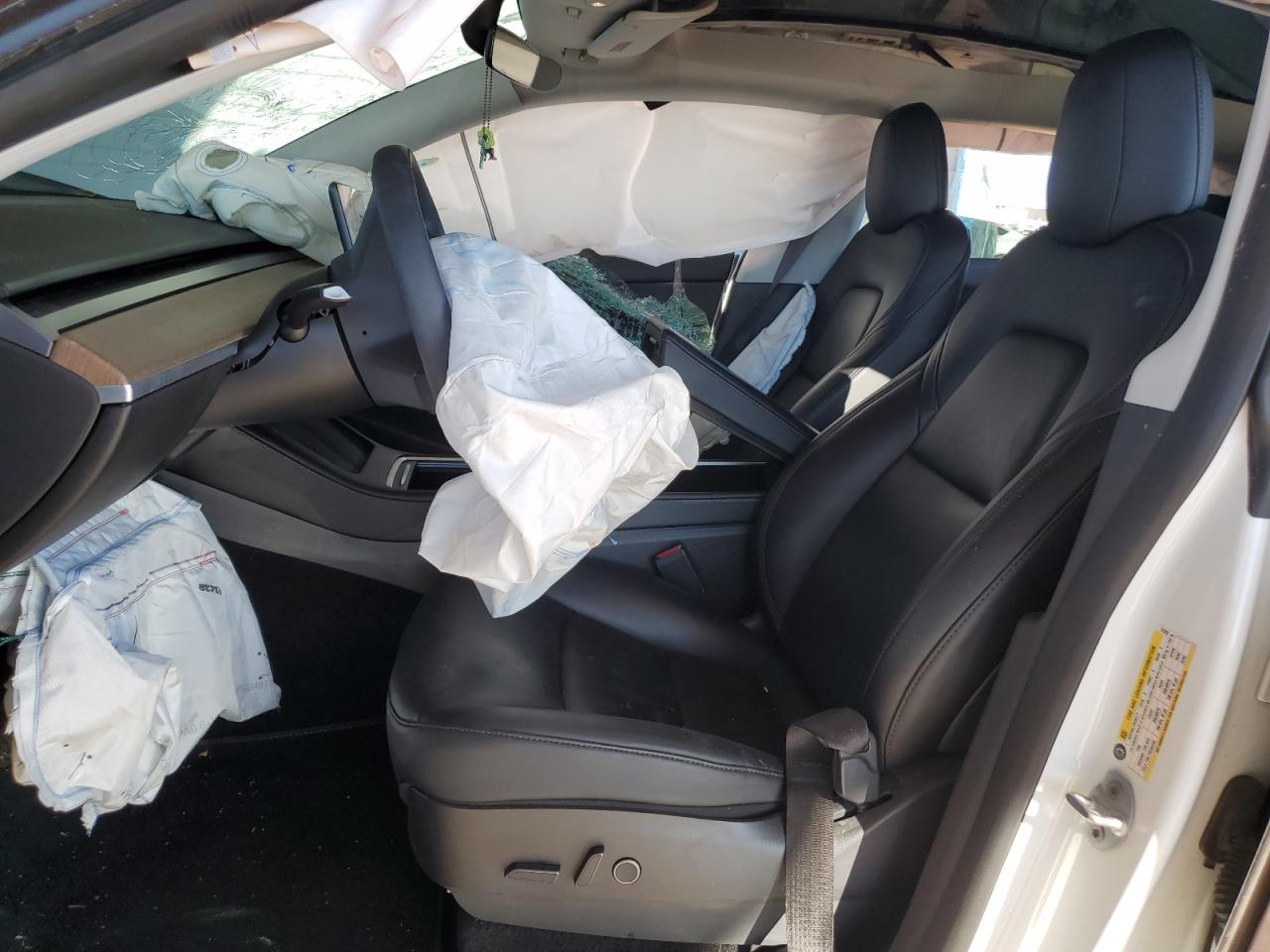 2021 Tesla Model Y VIN: 5YJYGDEEXMF213751 Lot: 84984465