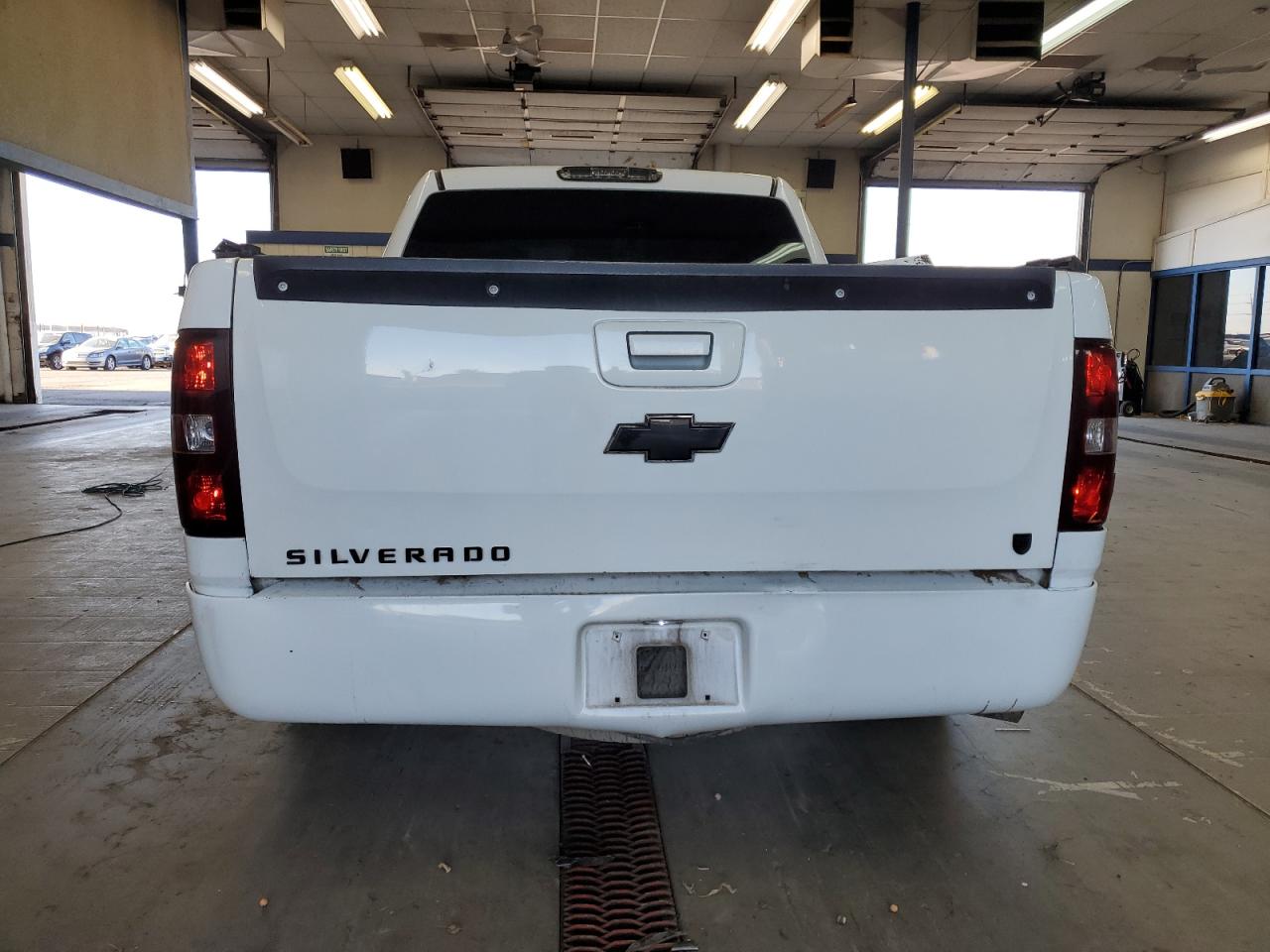 2008 Chevrolet Silverado C1500 VIN: 3GCEC13058G218554 Lot: 84403395