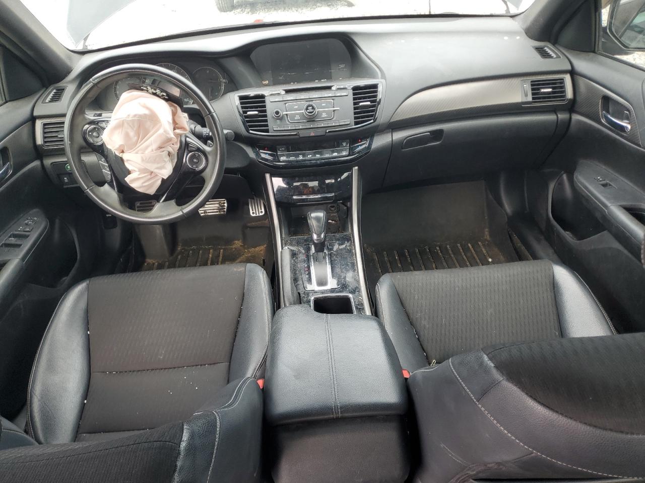 2016 Honda Accord Sport VIN: 1HGCR2F58GA209526 Lot: 82389285