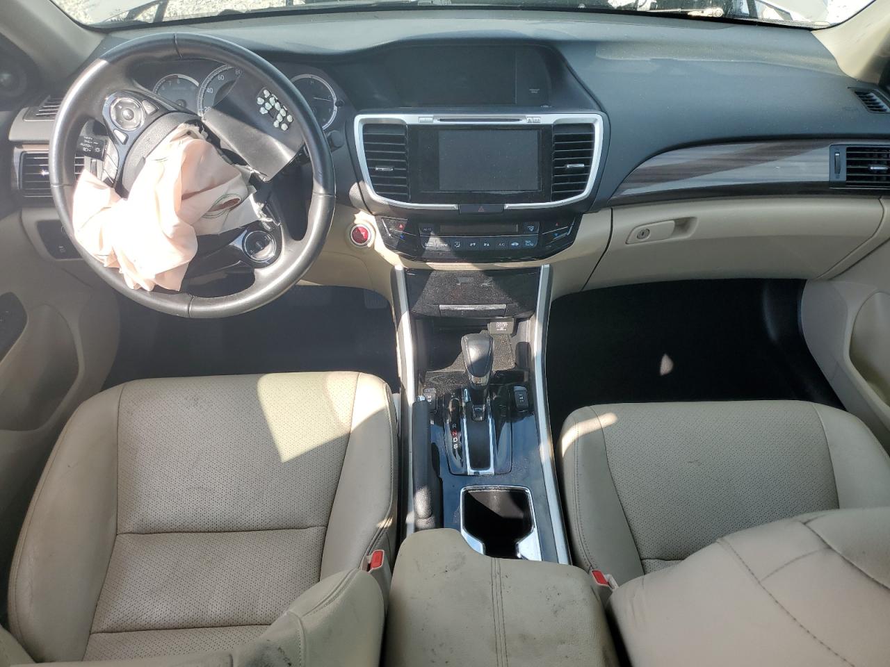 2017 Honda Accord Exl VIN: 1HGCR3F87HA029603 Lot: 82331405
