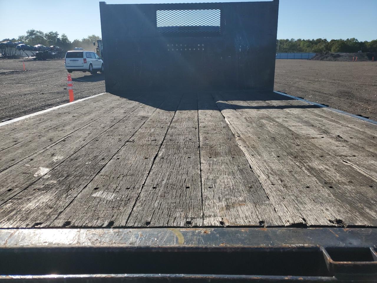2008 Ford F550 Super Duty VIN: 1FDAF56R08EA57041 Lot: 84588015