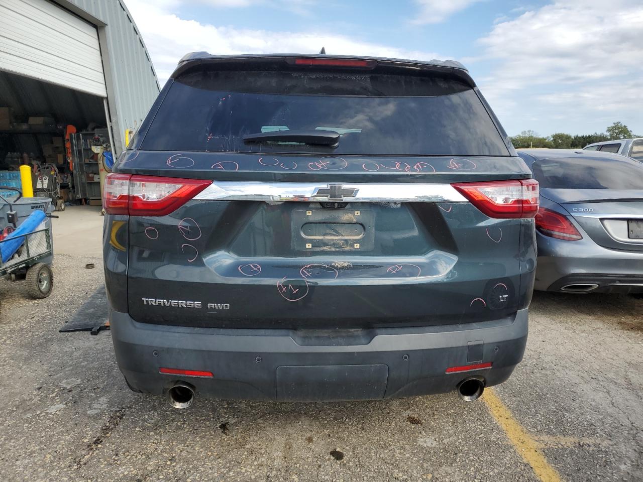 2018 Chevrolet Traverse Lt VIN: 1GNEVHKW1JJ260479 Lot: 82304855