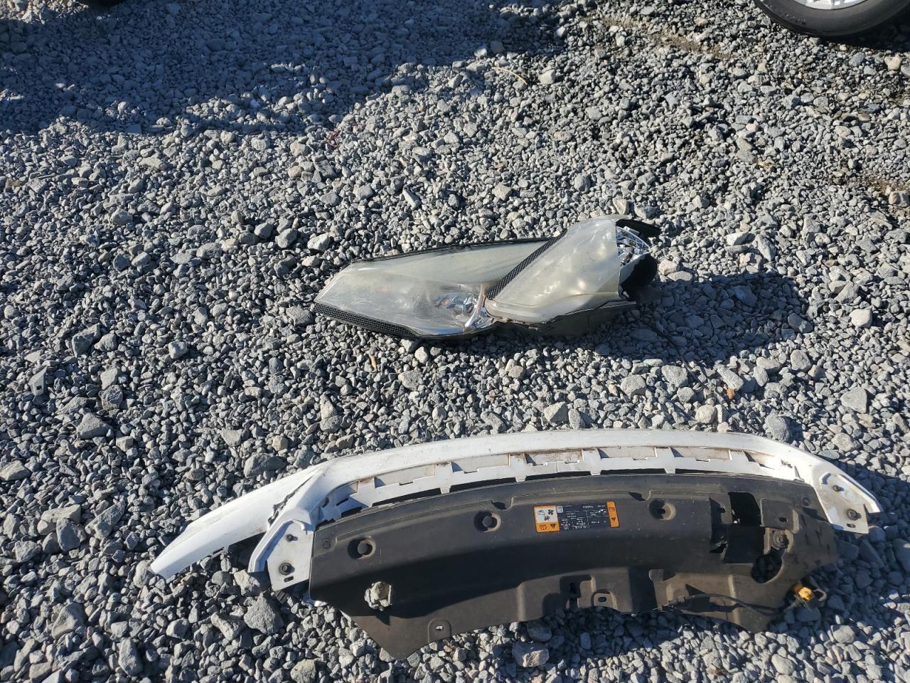 2013 Ford Escape S VIN: 1FMCU0F70DUA57315 Lot: 89639575