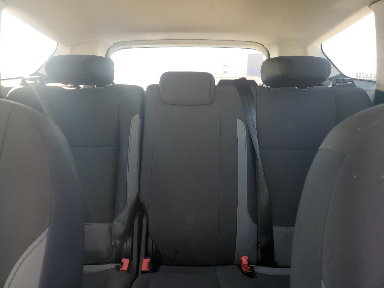 2016 Ford Escape S VIN: 1FMCU0F79GUB25549 Lot: 82638525