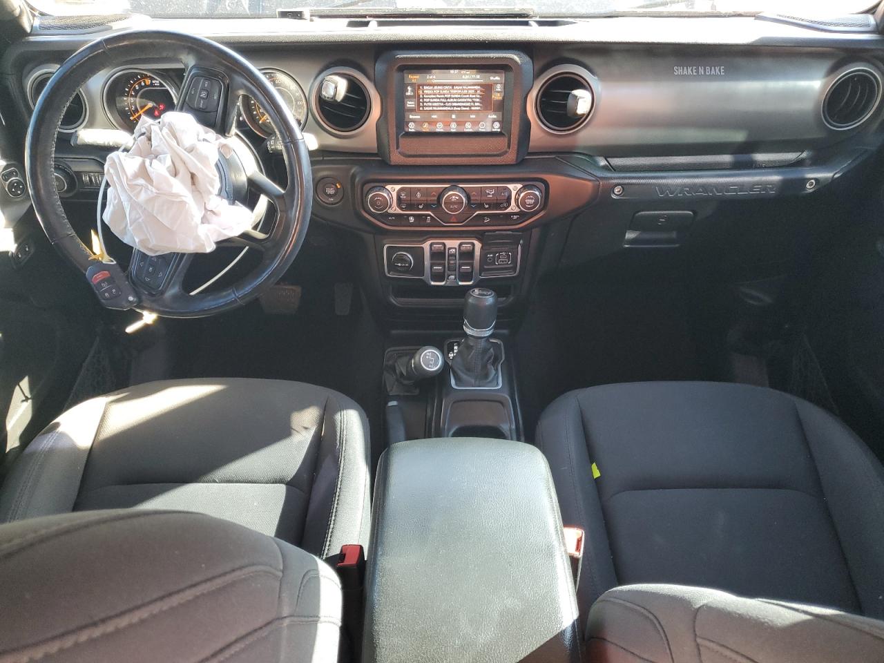 2018 Jeep Wrangler Unlimited Sport VIN: 1C4HJXDG8JW111118 Lot: 87263855