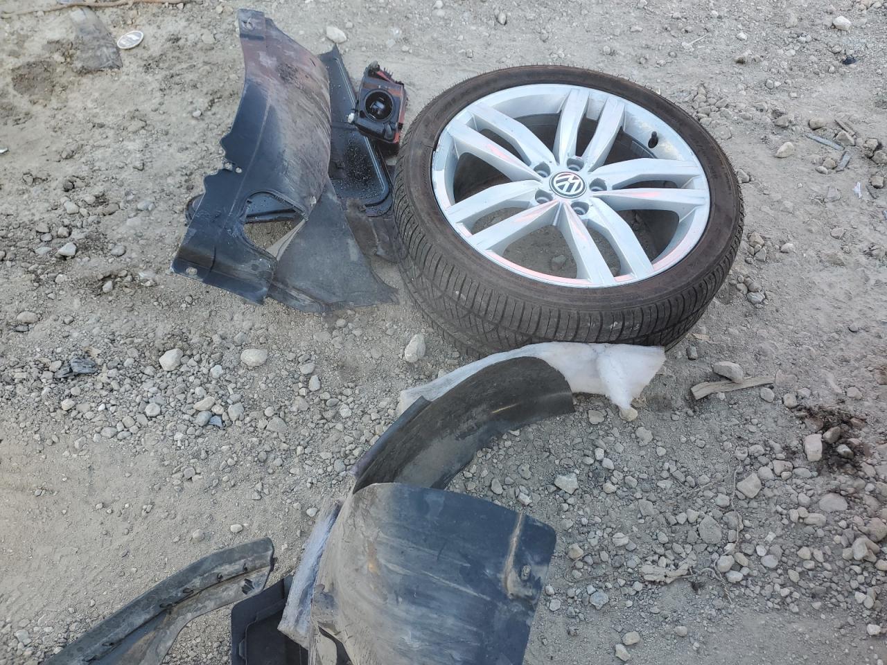 2015 Volkswagen Golf VIN: 3VW217AU7FM003870 Lot: 82676075