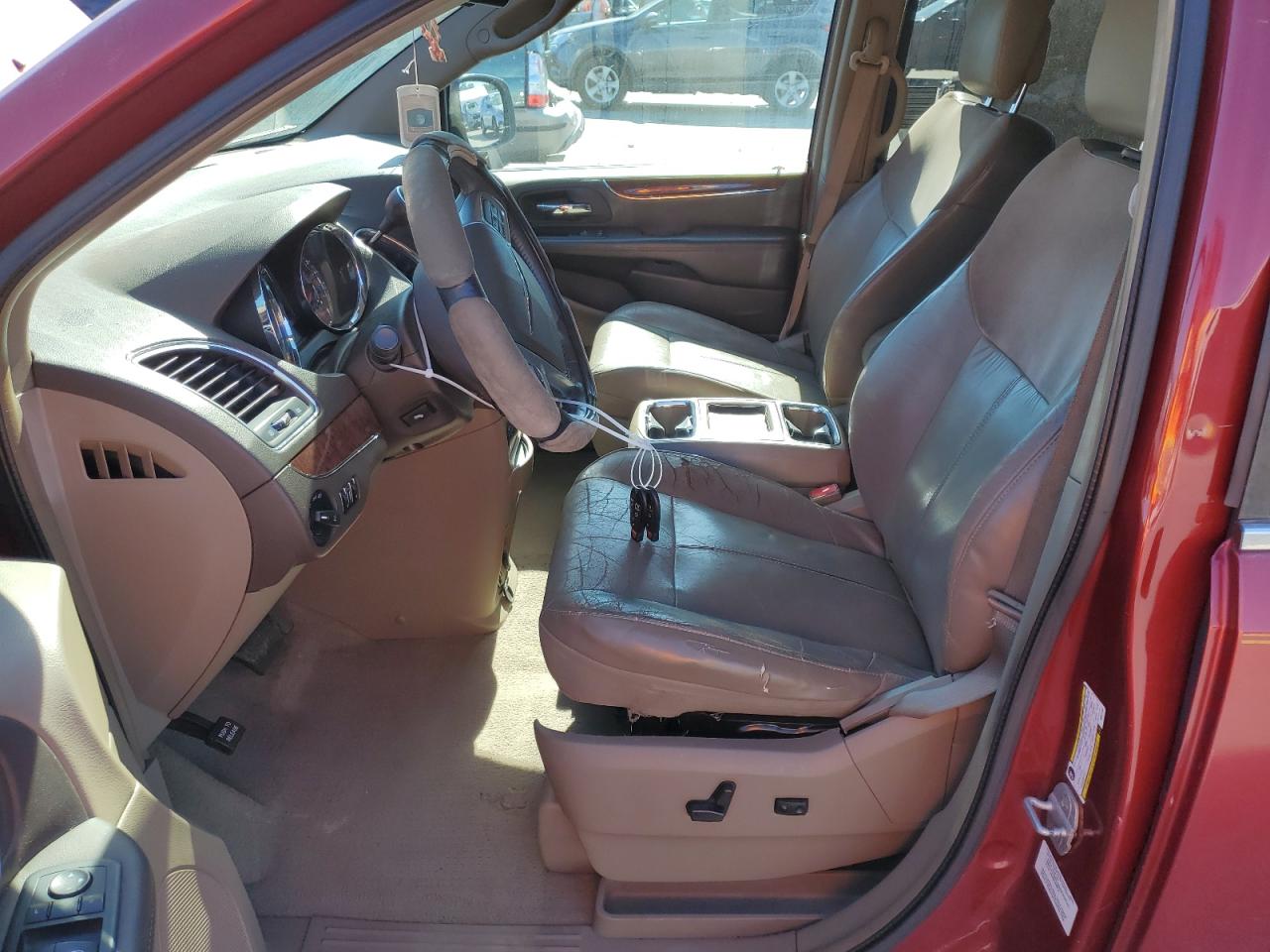 2011 Chrysler Town & Country Limited VIN: 2A4RR6DG4BR611157 Lot: 85158565