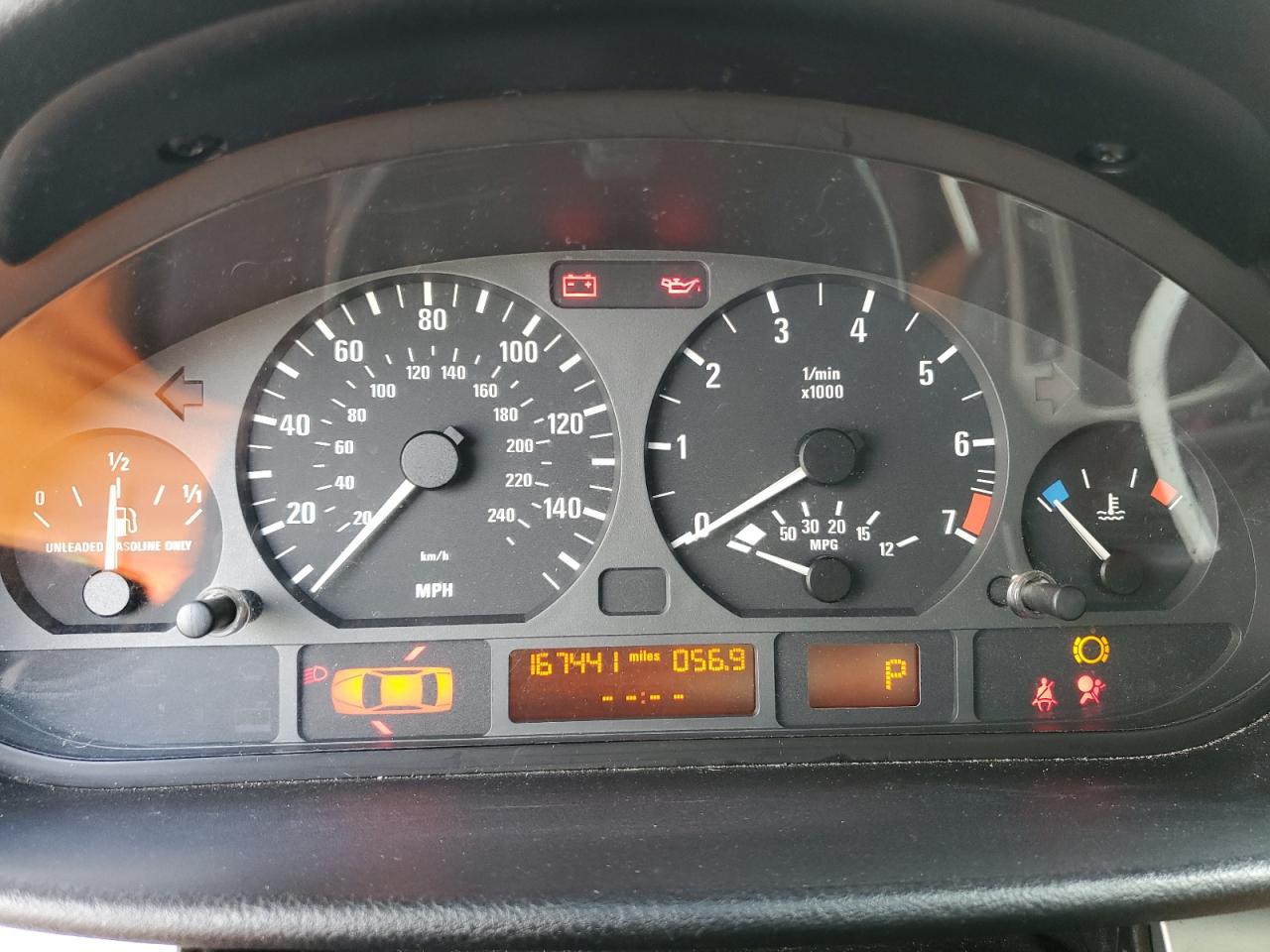 2004 BMW 325 I VIN: WBAET37474NJ96287 Lot: 85501375