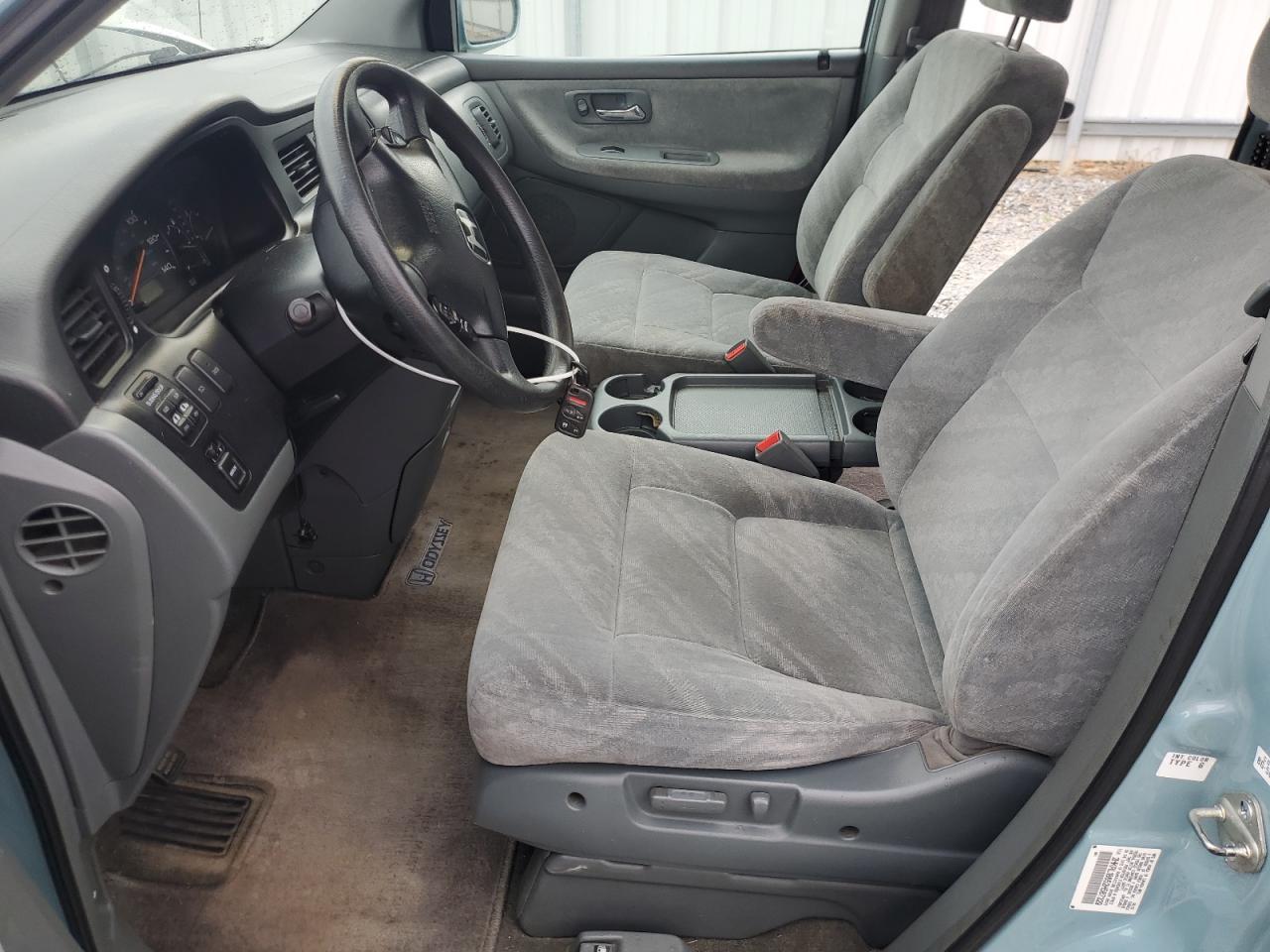 2002 Honda Odyssey VIN: 2HKRL18652H587329 Lot: 82278205