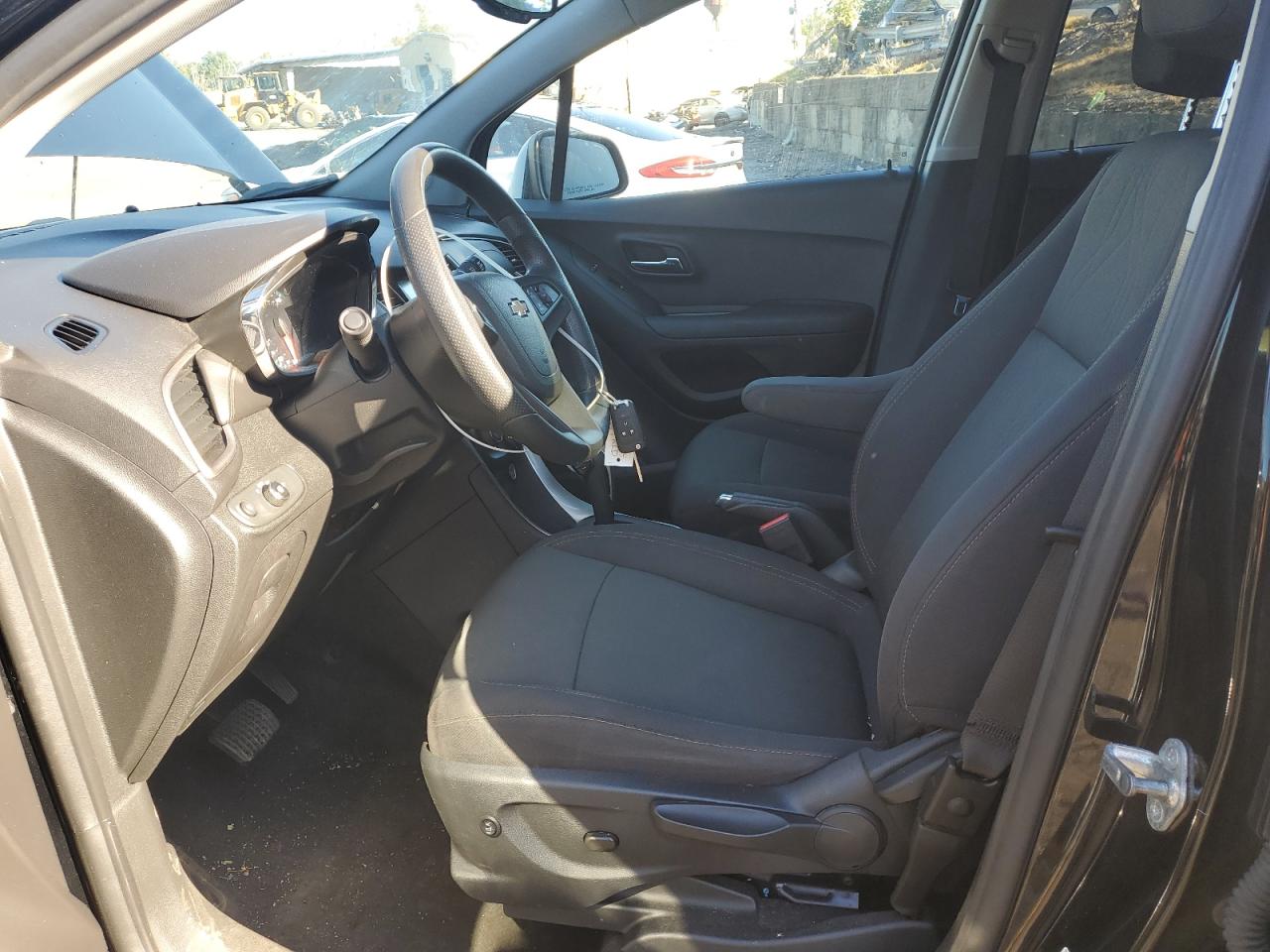 2017 Chevrolet Trax 1Lt VIN: 3GNCJPSB3HL135304 Lot: 82196865