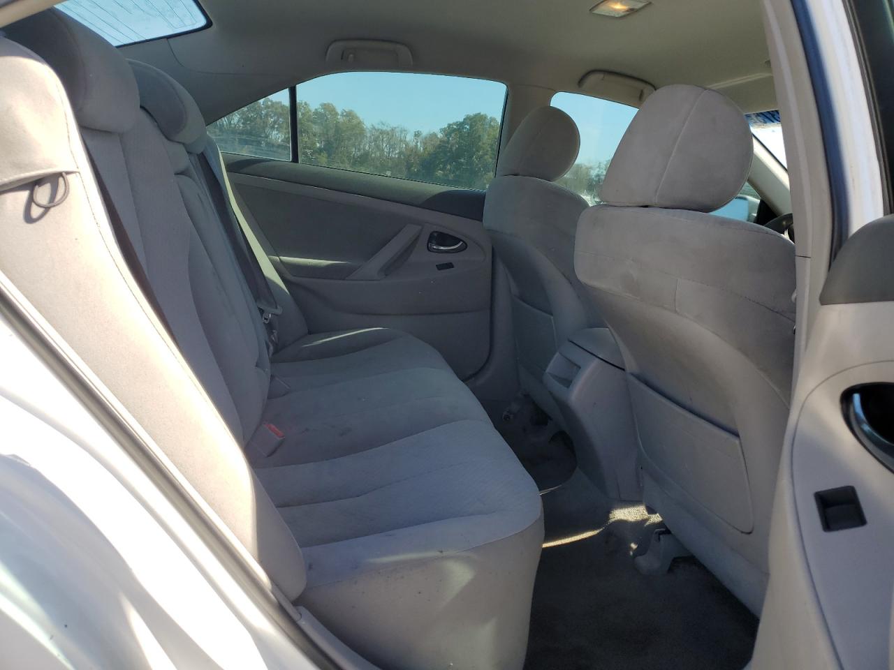 2007 Toyota Camry Ce VIN: 4T1BE46K67U587586 Lot: 82769375