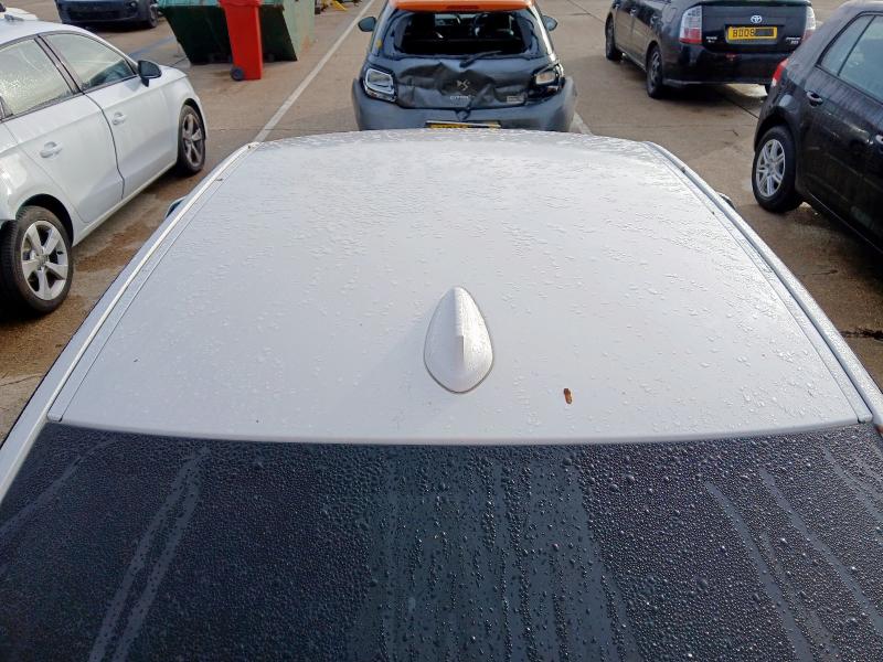 2016 BMW 3 SERIES 318I SPORT 4DR