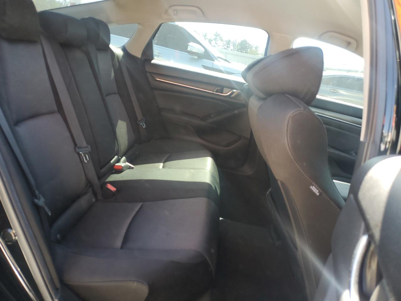 2019 Honda Accord Lx VIN: 1HGCV1F18KA137688 Lot: 81992645