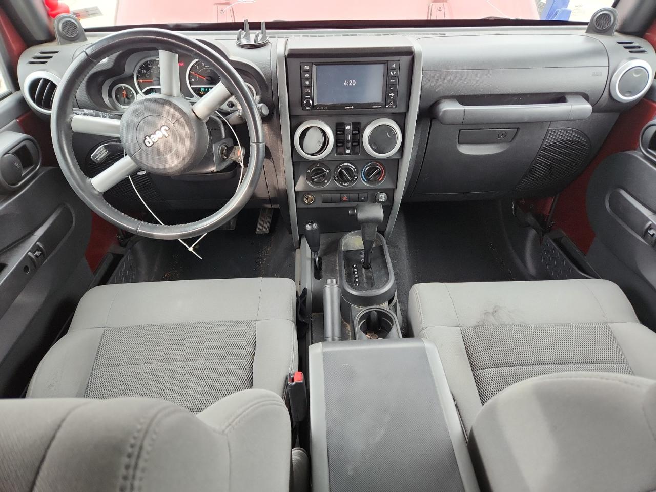 2008 Jeep Wrangler Unlimited Sahara VIN: 1J8GA59198L538378 Lot: 82360285