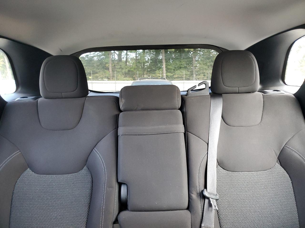 2019 Jeep Cherokee Latitude VIN: 1C4PJLCB2KD108819 Lot: 85826425