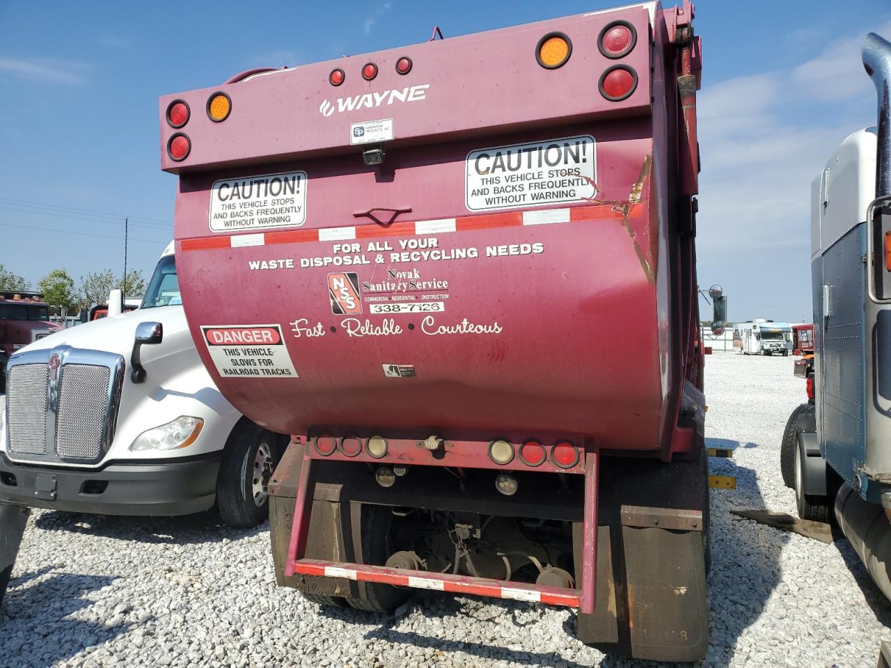 2003 Volvo Xpeditor Wxr VIN: 4V2EC6CE23N348751 Lot: 85376835