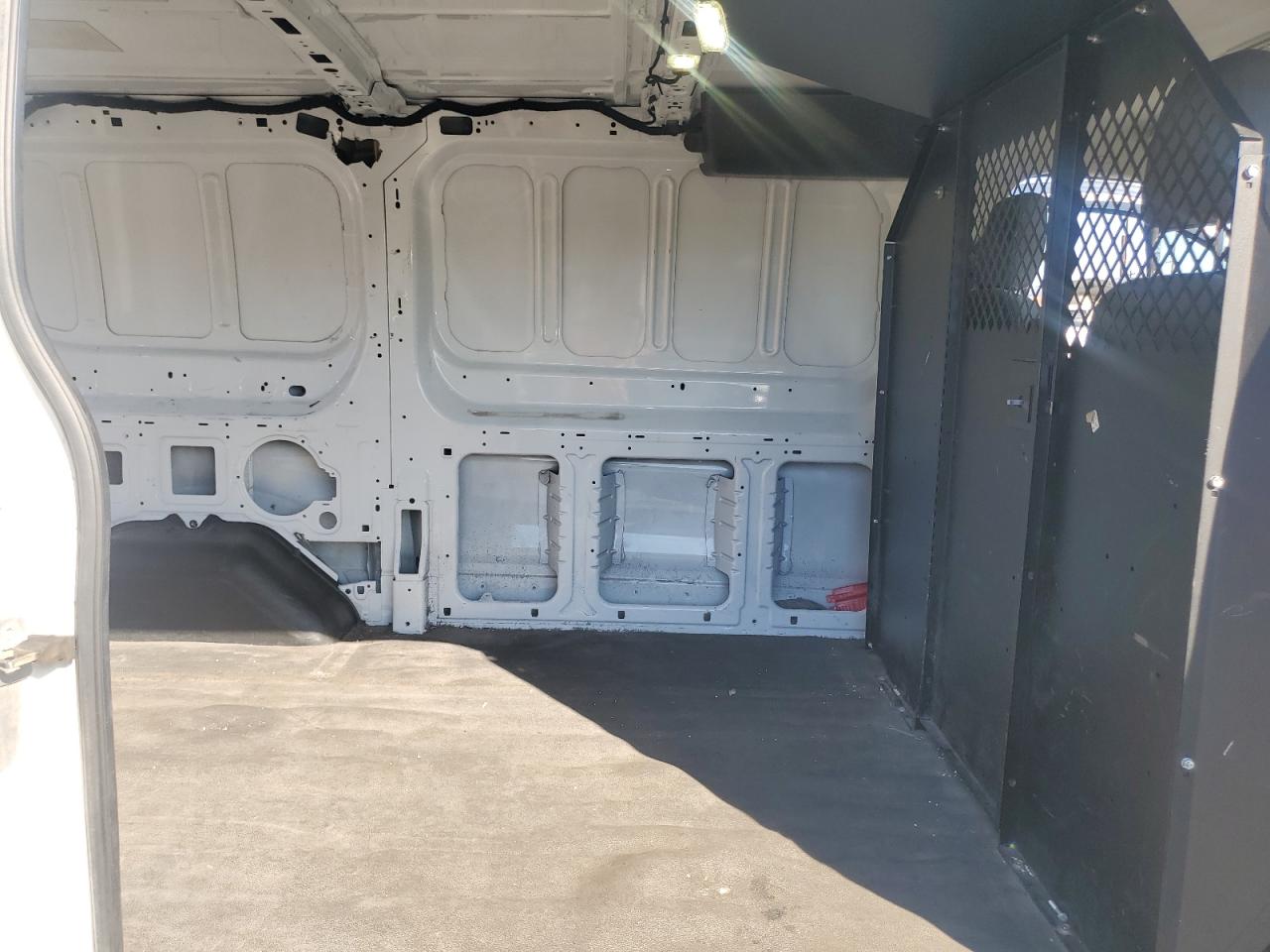 2017 Ford Transit T-250 VIN: 1FTYR1YG0HKA63101 Lot: 86881715