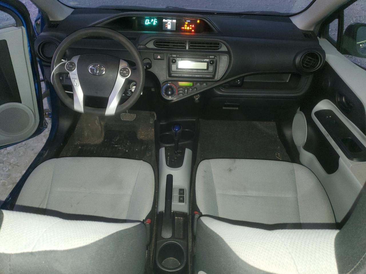 2012 Toyota Prius C VIN: JTDKDTB3XC1002567 Lot: 85390315