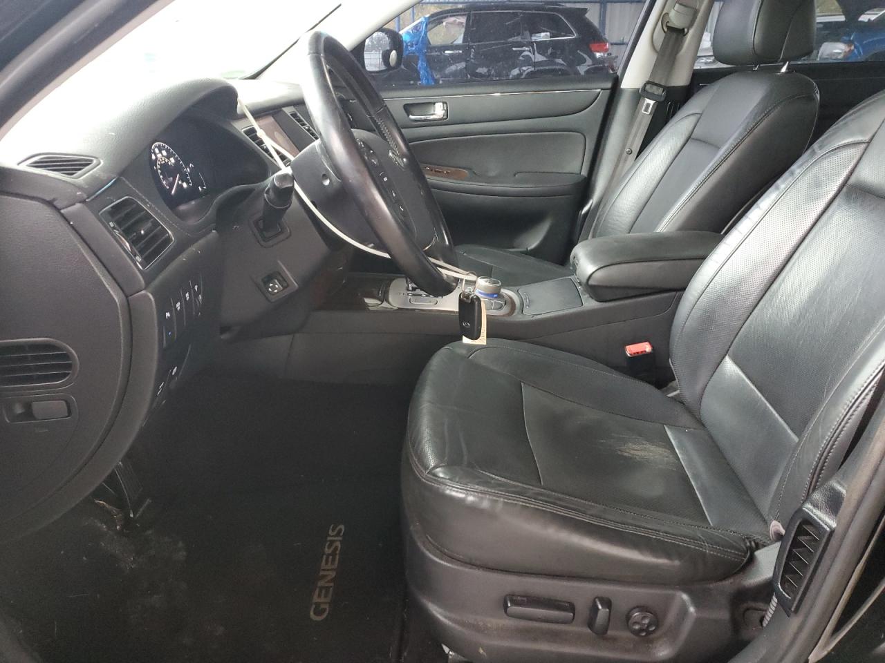 2011 Hyundai Genesis 3.8L VIN: KMHGC4DE9BU142499 Lot: 90055605