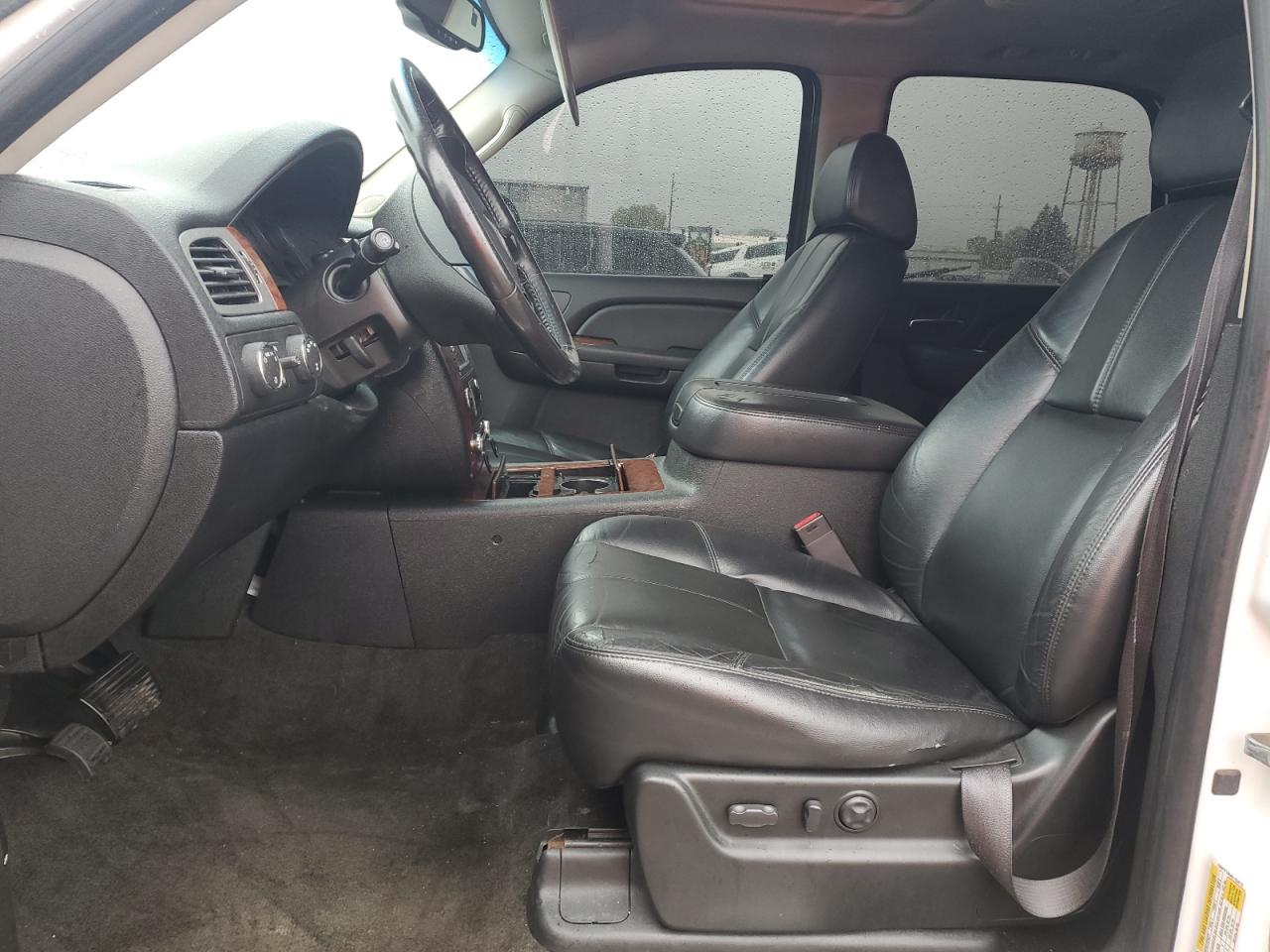 2008 Chevrolet Tahoe K1500 VIN: 1GNFK13048J152012 Lot: 85315435