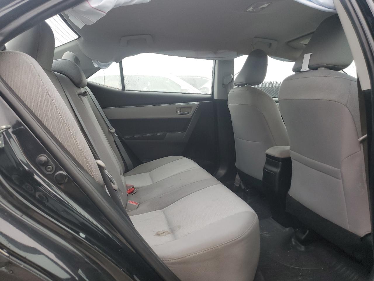 2016 Toyota Corolla L VIN: 5YFBURHE2GP460097 Lot: 82621225