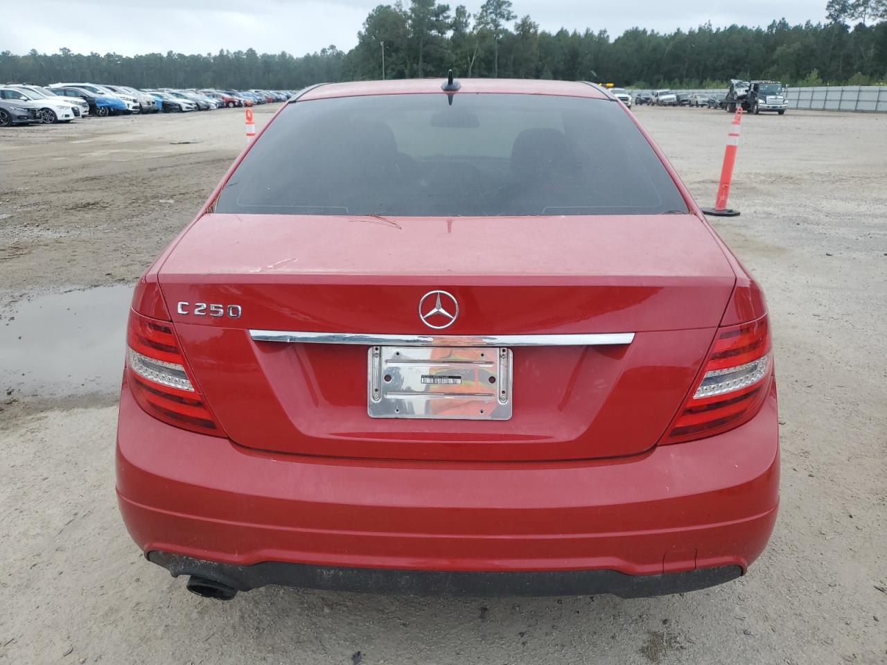 2013 Mercedes-Benz C 250 VIN: WDDGF4HB8DR294443 Lot: 84569595