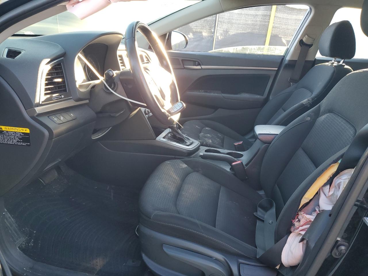 2018 Hyundai Elantra Sel VIN: 5NPD84LF9JH300402 Lot: 82296855