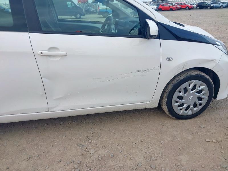 2021 TOYOTA AYGO X-PLAY TSS VVT-I CVT 