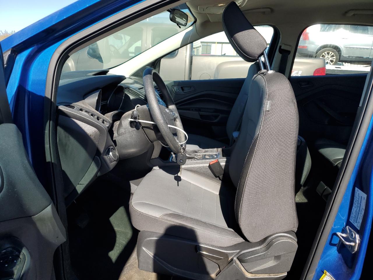 2018 Ford Escape S VIN: 1FMCU0F70JUB34597 Lot: 82563265