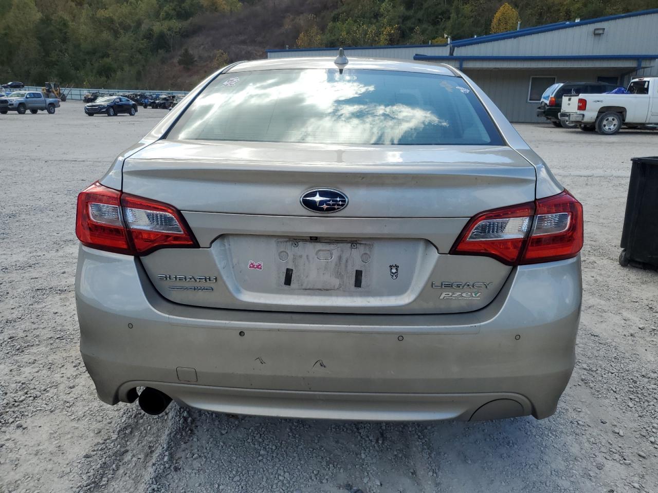 2017 Subaru Legacy 2.5I Limited VIN: 4S3BNAN64H3046079 Lot: 89804505