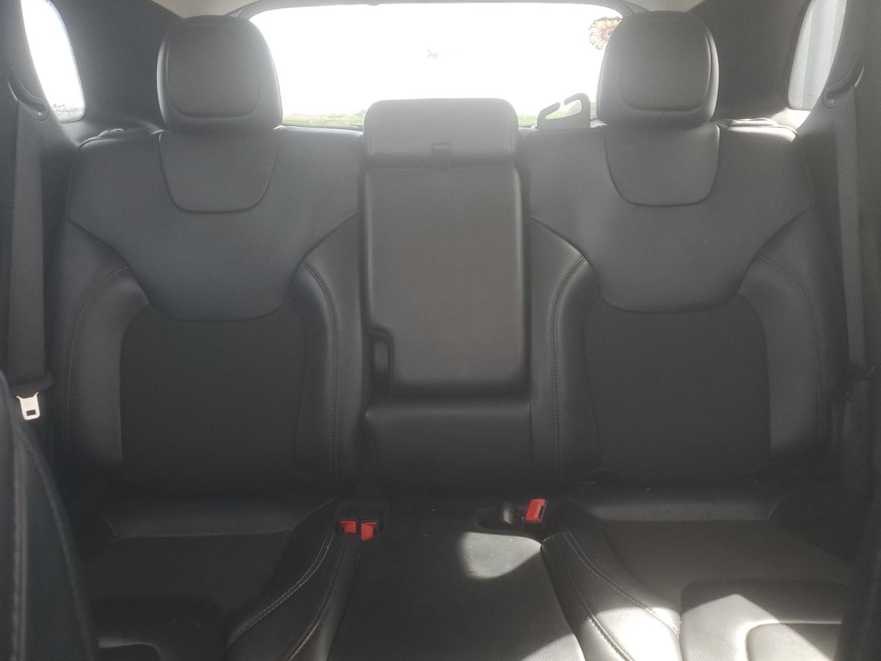 2020 Jeep Cherokee Latitude Plus VIN: 1C4PJLLB7LD653089 Lot: 81928485