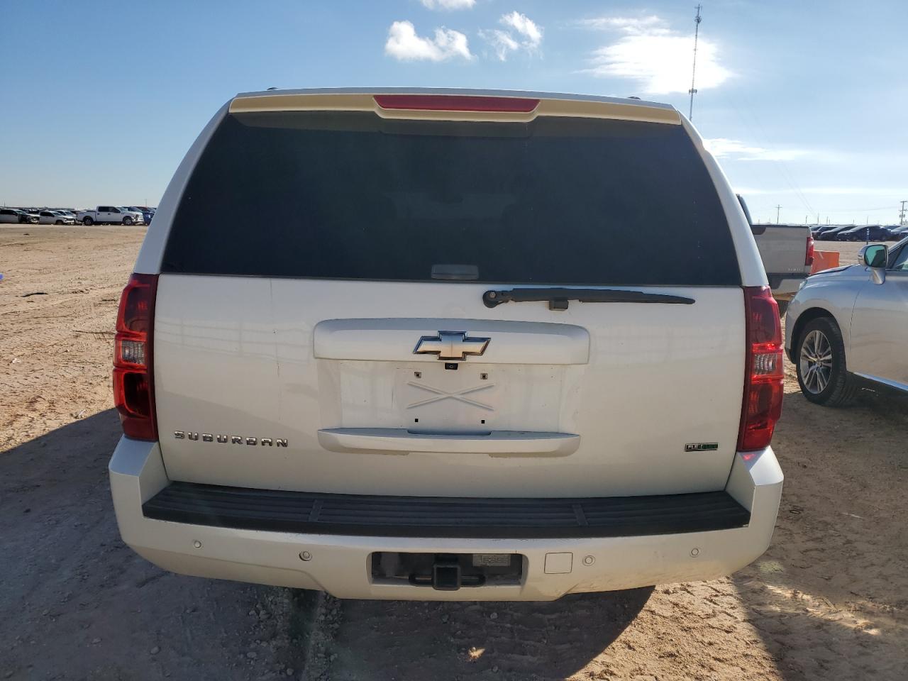 2008 Chevrolet Suburban C1500 Ls VIN: 1GNFC16078R216781 Lot: 86994915