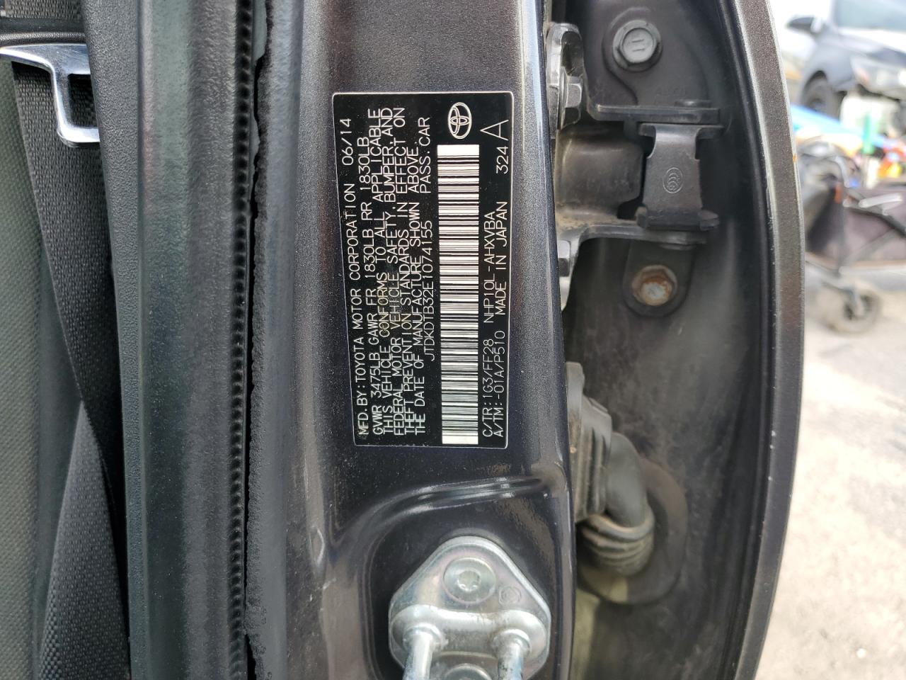 2014 Toyota Prius C VIN: JTDKDTB32E1074155 Lot: 81452185