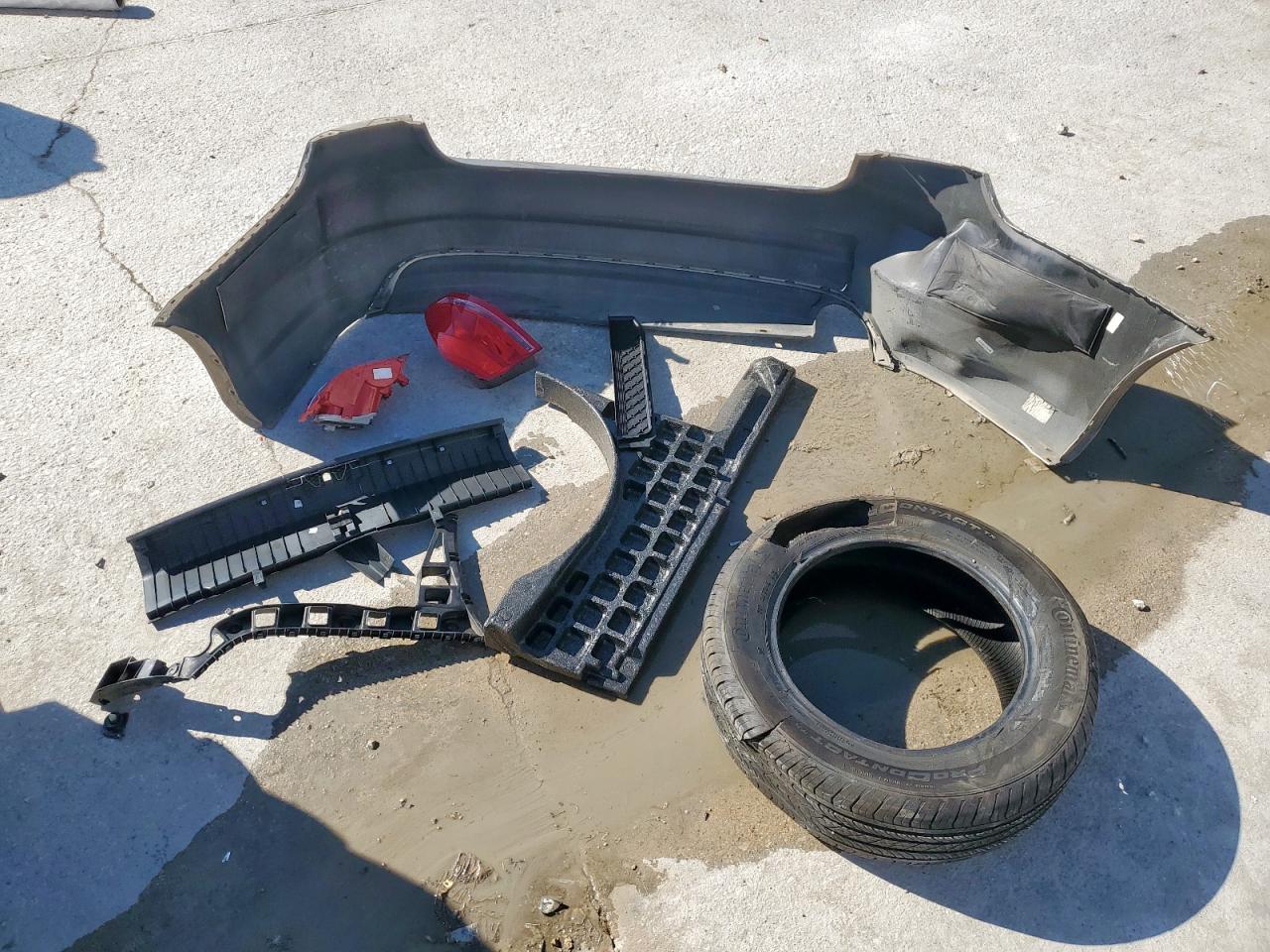 2015 Volkswagen Passat Se VIN: 1VWBS7A33FC018842 Lot: 86269175