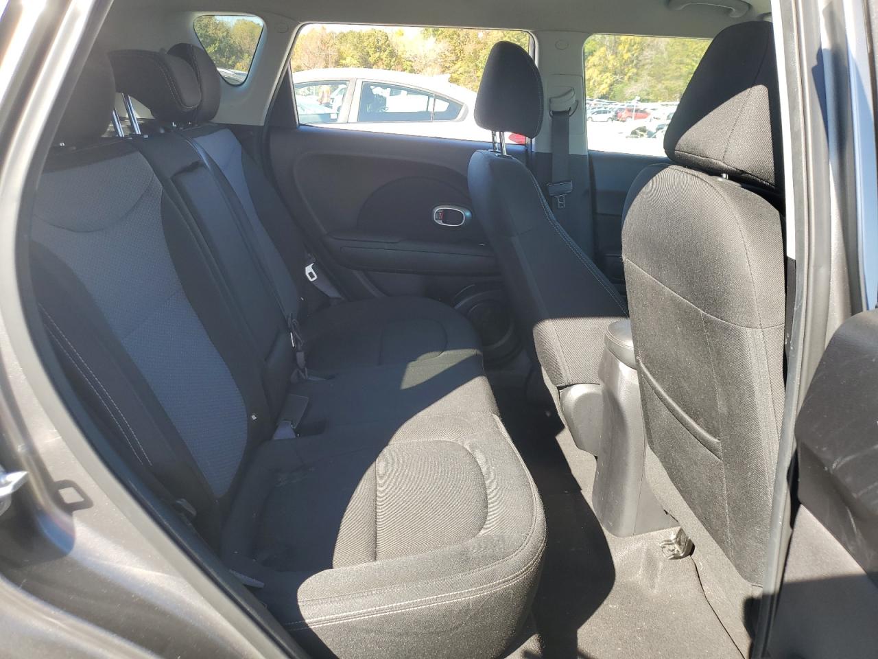 2018 Kia Soul + VIN: KNDJP3A55J7594024 Lot: 82743515