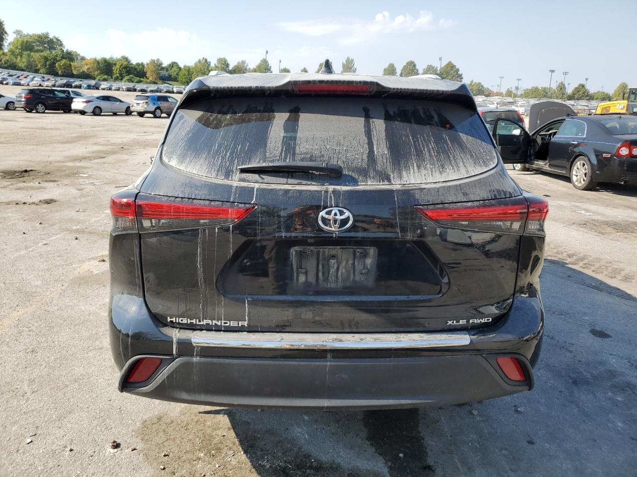2022 Toyota Highlander Xle VIN: 5TDGZRBH1NS593268 Lot: 81923965