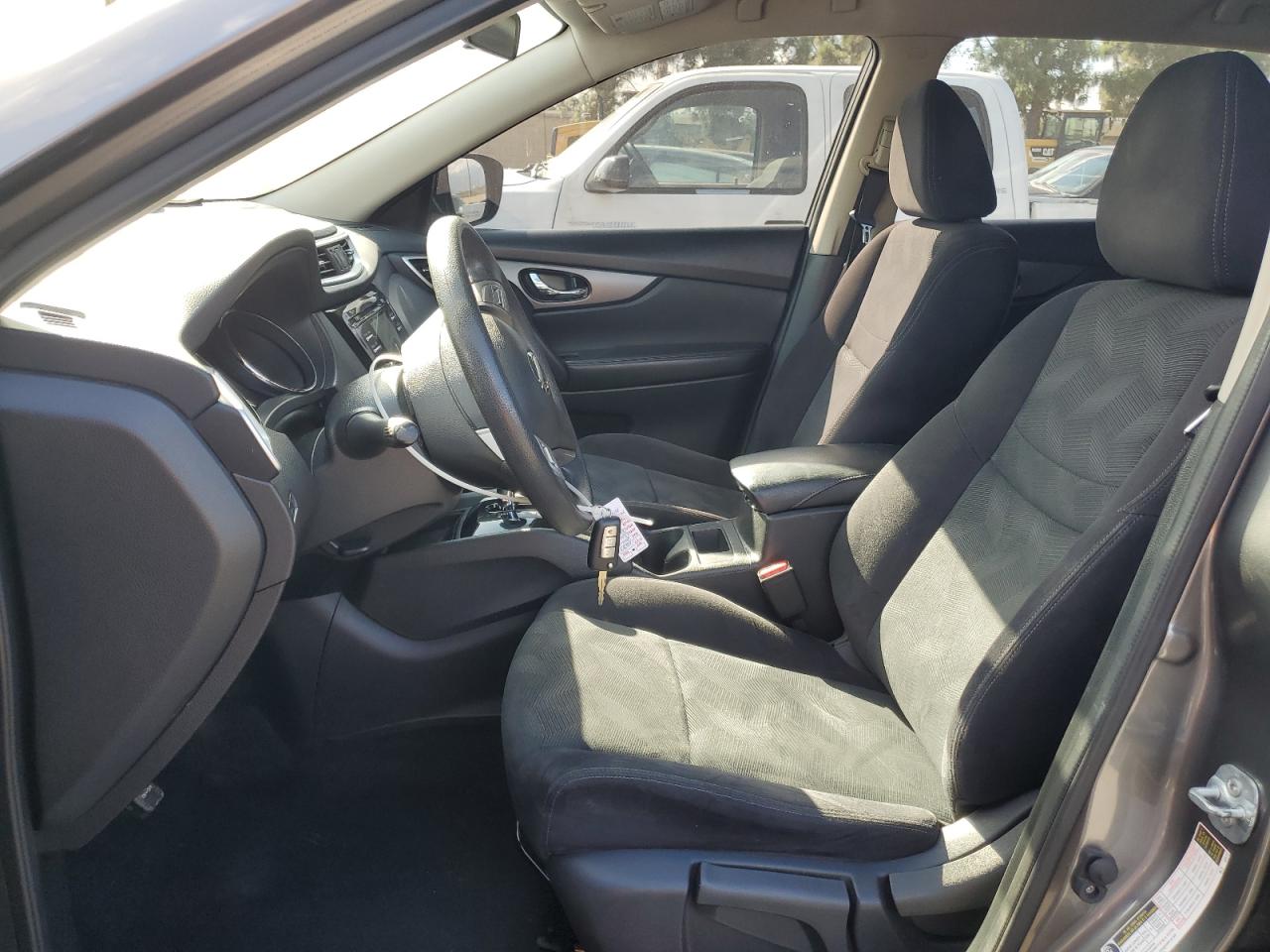 2016 Nissan Rogue S VIN: JN8AT2MT2GW023982 Lot: 82233305