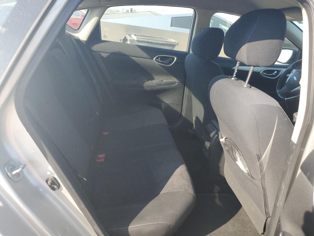 2015 Nissan Sentra S VIN: 3N1AB7AP2FY298099 Lot: 82257895