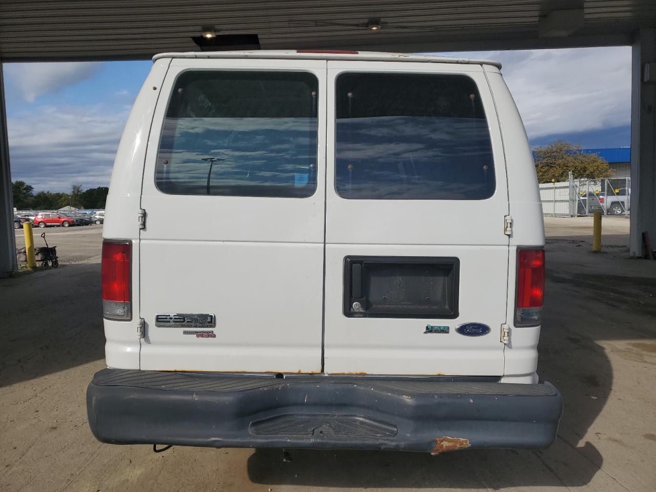 2013 Ford Econoline E350 Super Duty Van VIN: 1FDSS3ELXDDA15588 Lot: 84608645