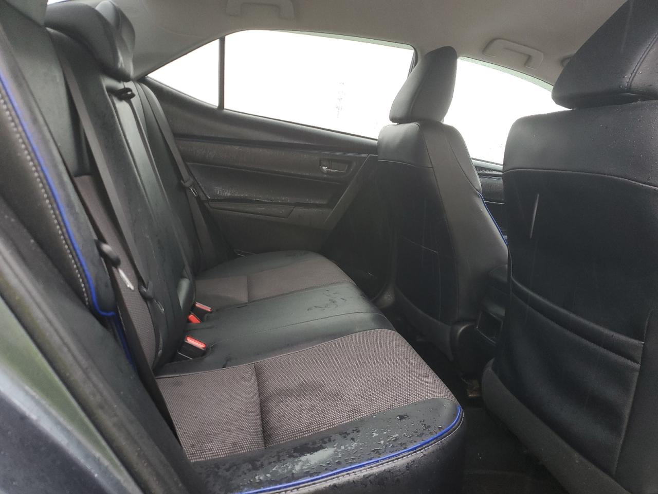 2018 Toyota Corolla L VIN: 2T1BURHE2JC072777 Lot: 86316965