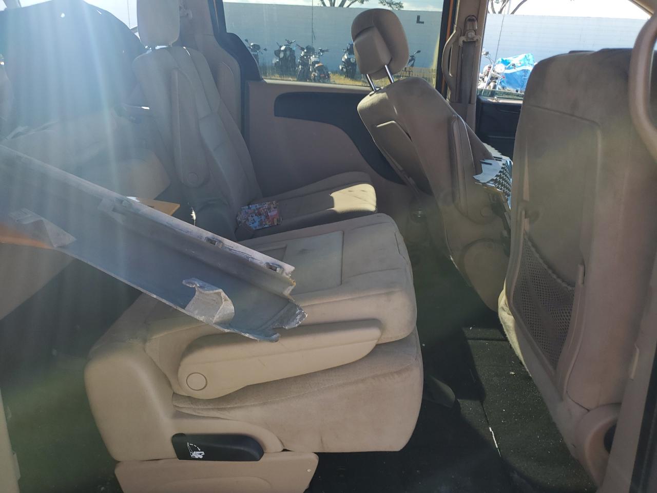 2014 Dodge Van VIN: 2C4RDGCG3ER146872 Lot: 82533255