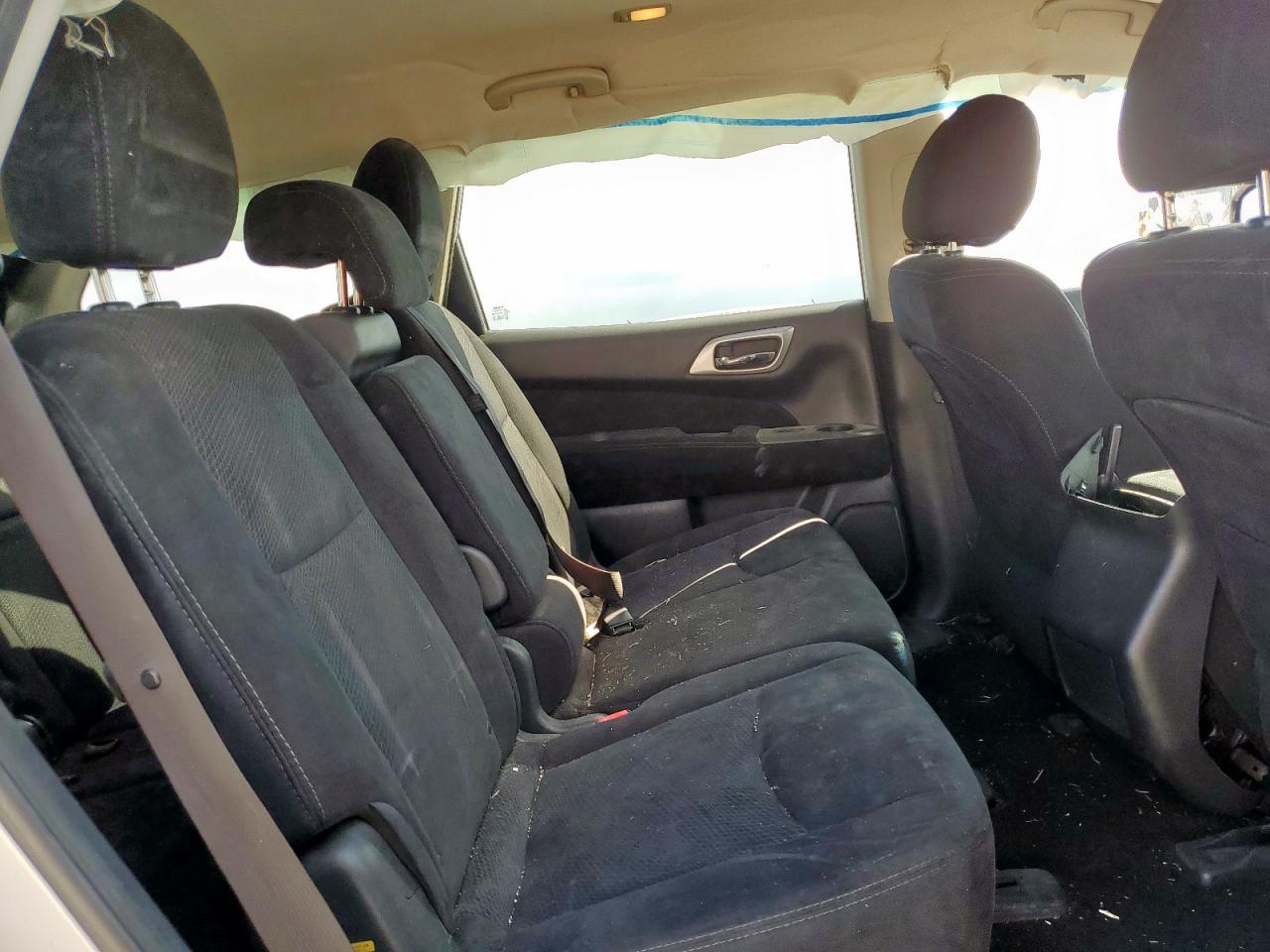 2016 Nissan Pathfinder S VIN: 5N1AR2MNXGC642144 Lot: 82263995