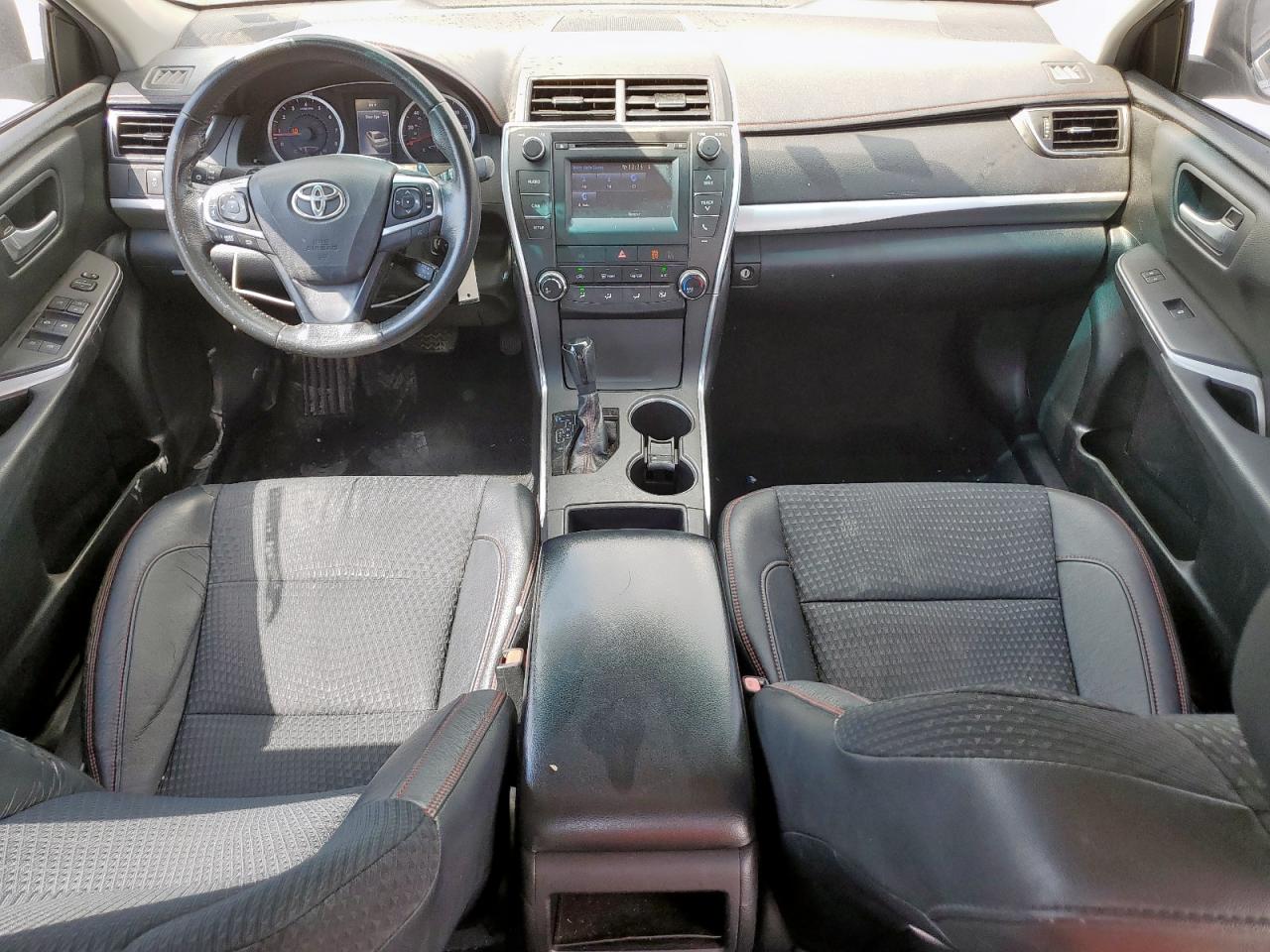 2015 Toyota Camry Le VIN: 4T1BF1FK0FU485937 Lot: 81226705