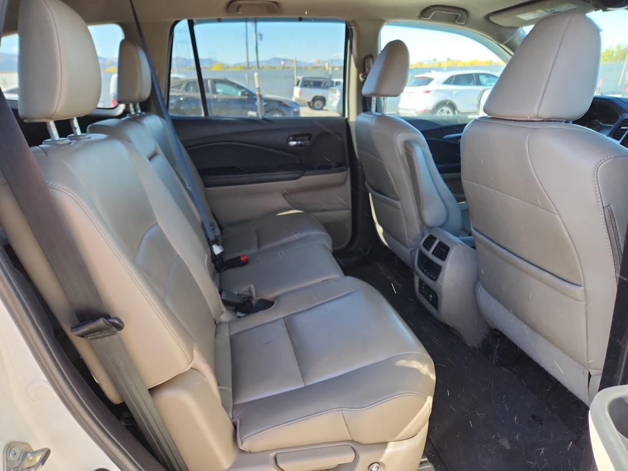 2016 Honda Pilot Exl VIN: 5FNYF6H85GB077280 Lot: 82600615