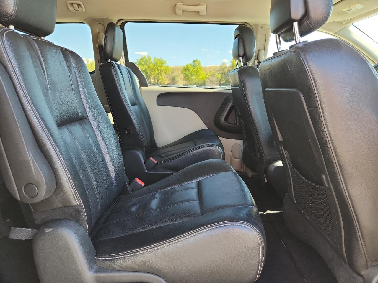 2014 Chrysler Town & Country Touring VIN: 2C4RC1BG0ER293930 Lot: 85171285