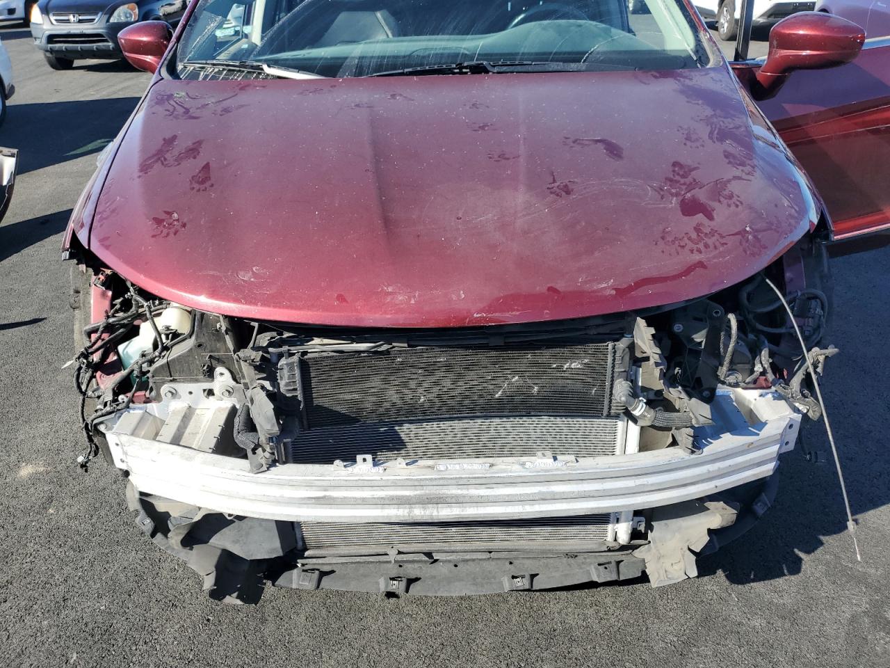 2018 Chrysler Pacifica Hybrid Touring L VIN: 2C4RC1L78JR157666 Lot: 87426195