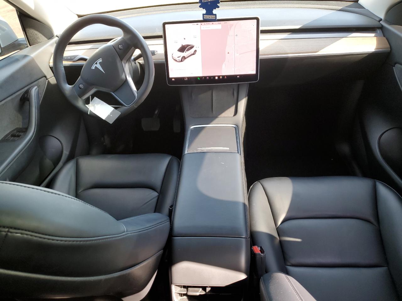 2022 Tesla Model Y VIN: 7SAYGDEE0NF313877 Lot: 85194825