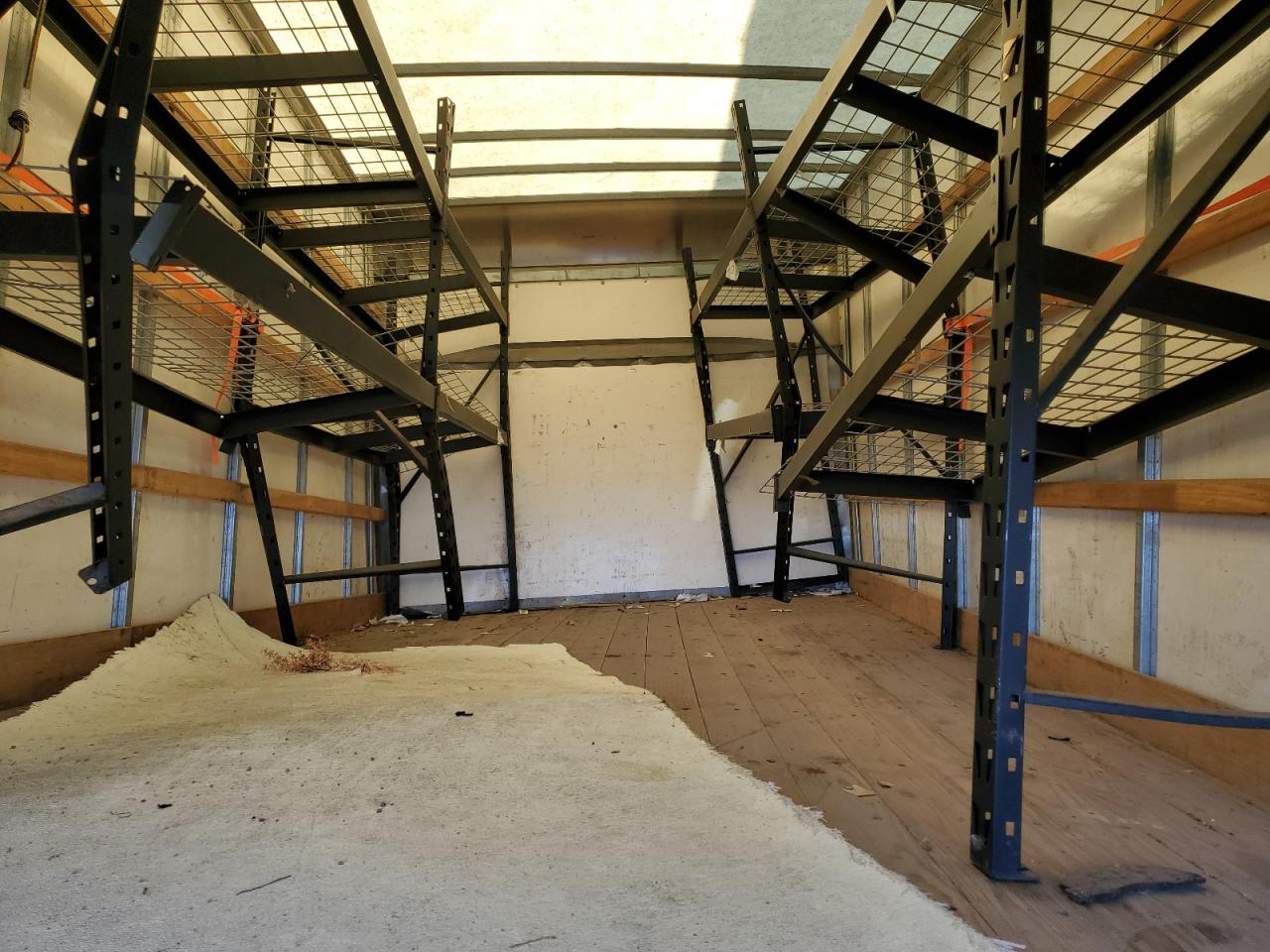 2019 Ford E350 Box Truck VIN: 1FDWE3F66KDC37804 Lot: 84608735